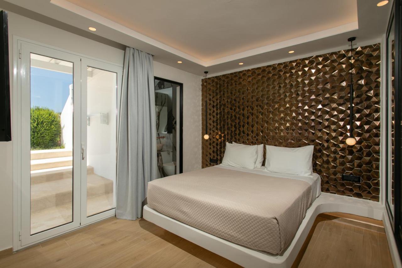 Iphimedeia Luxury Hotel & Suites Naxos City Exterior foto